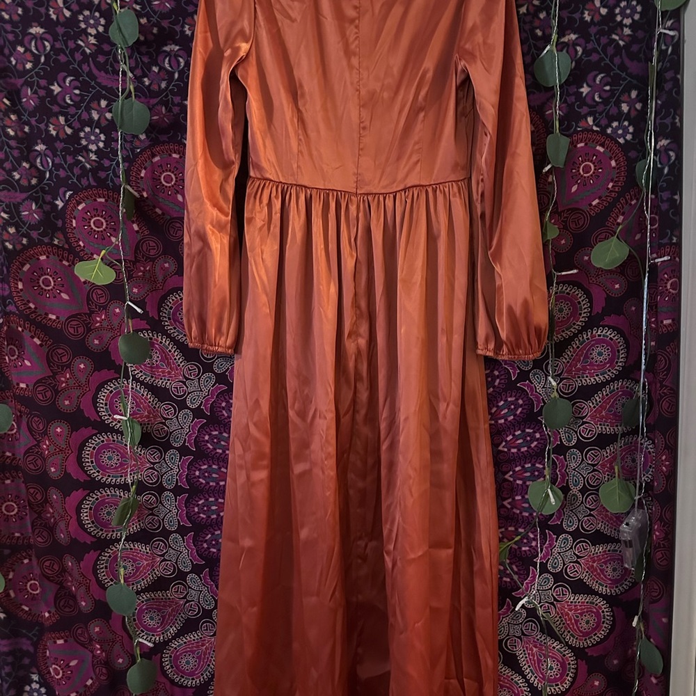 Dress - Picture 5 of 6